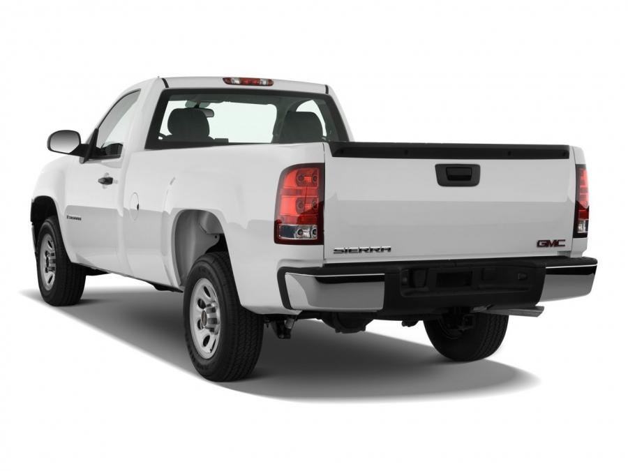  GMC Sierra Regular Cab 2006 года  (фото 2 из 16)